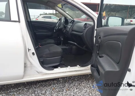 2016 Nissan Versa 1.6 S+ z USA, uszkodzony, nr VIN 3N1CN7AP2GL857620